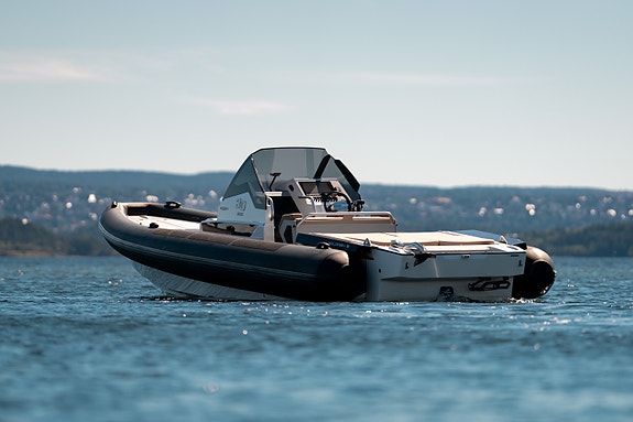 Goldfish 30 Sport - 2021 - Nydelig spec - V8 370 HK Diesel 2 of 5