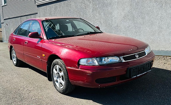 Mazda 626 2 of 13