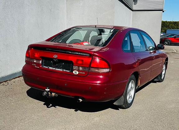 Mazda 626 4 of 13