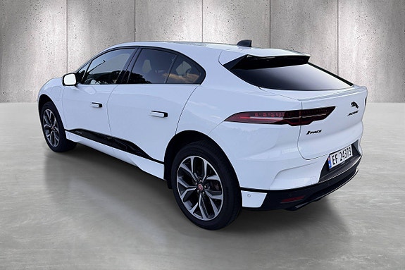 Jaguar I-PACE 5 of 5