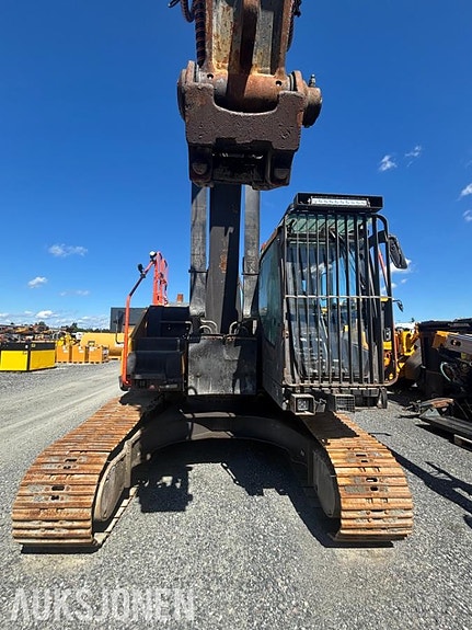 Volvo EC250EL 3 of 5