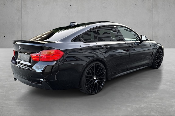 BMW 428i 11 of 30
