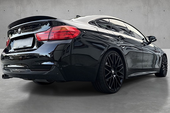 BMW 428i 13 of 30