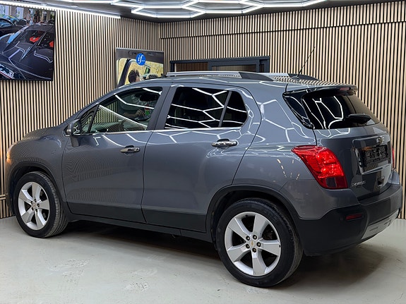 Chevrolet Trax 14 of 30
