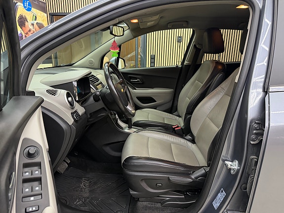 Chevrolet Trax 24 of 30