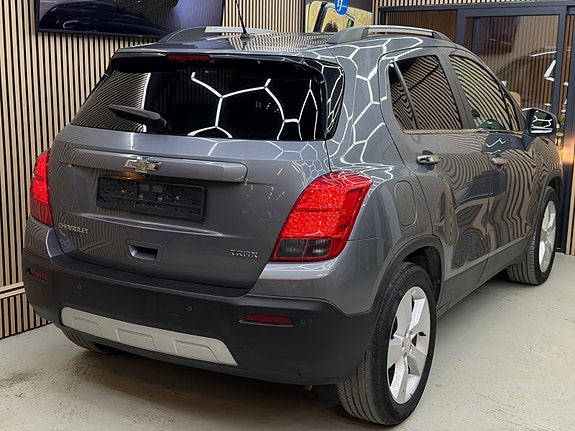 Chevrolet Trax 16 of 30