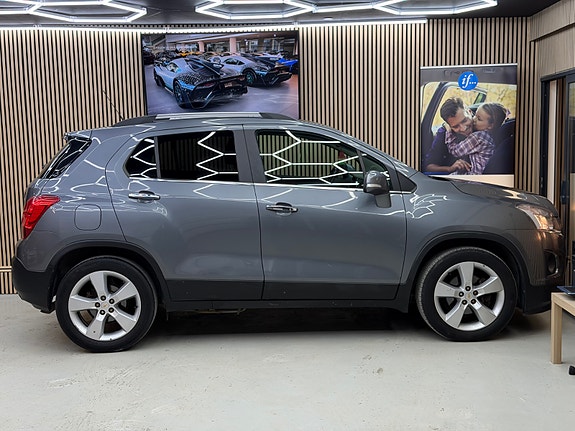 Chevrolet Trax 19 of 30