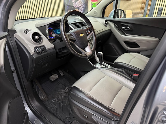 Chevrolet Trax 22 of 30