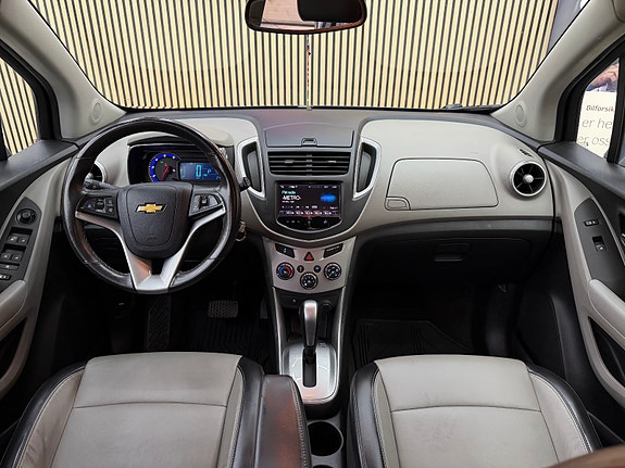 Chevrolet Trax 25 of 30