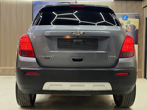 Chevrolet Trax 15 of 30