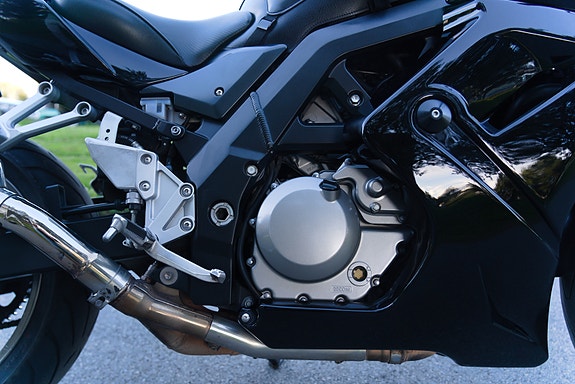 Suzuki SV 650 S 4 of 5