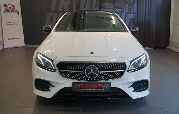 Mercedes-Benz E220 14 of 30
