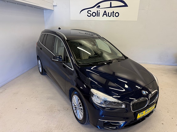 BMW 220d 4 of 5