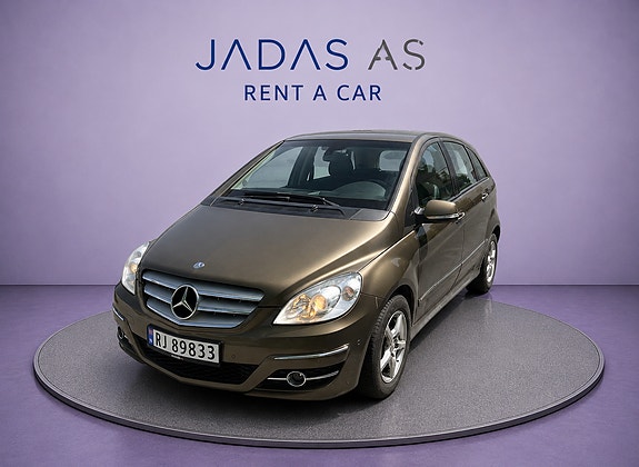 Mercedes-Benz B180