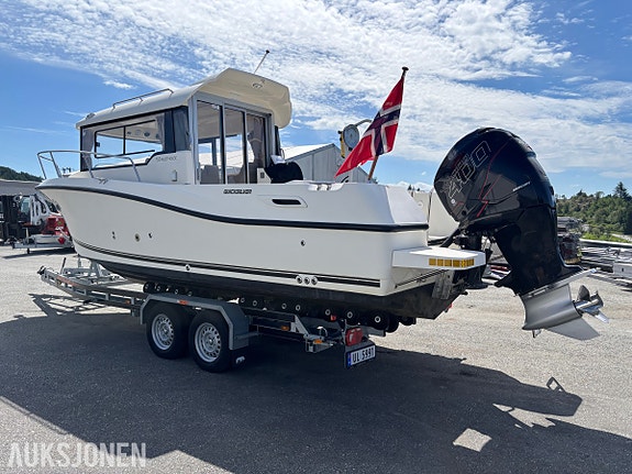 Quicksilver 755 Pilothouse 2014 – Mercury 400R Kompressor – Kun 206 timer – Mege 2 of 5
