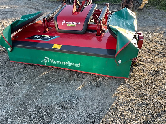 Kverneland 3332FT Frontslåmaskin. Innbytte? 3 of 5