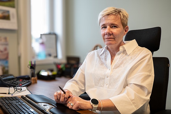 Nåværende daglig leder Beathe Pettersen ser frem til en tilværelse der hun kan fokusere på å produsere for kunder. (Foto: Kreativ Industri)