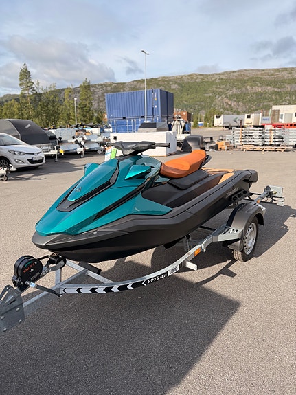 Taiga Orca WX3 Electric Watercraft Racing Green 4 of 30