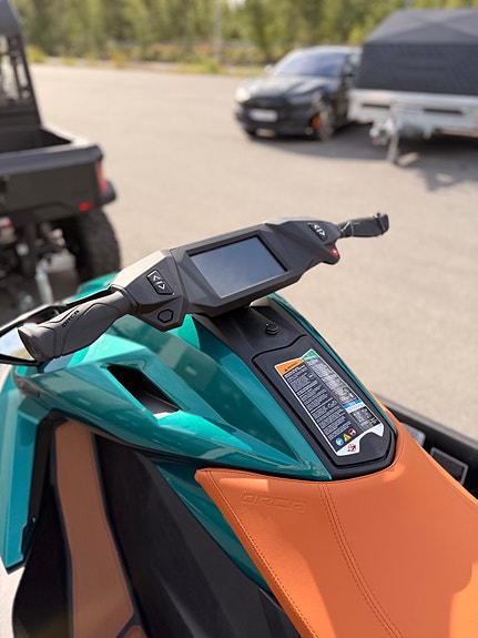 Taiga Orca WX3 Electric Watercraft Racing Green 7 of 30