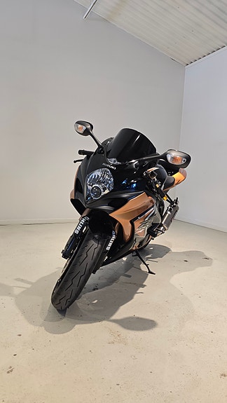 Suzuki GSX-R 1000 5 of 5