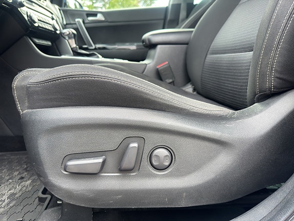 Kia Sportage 12 of 26