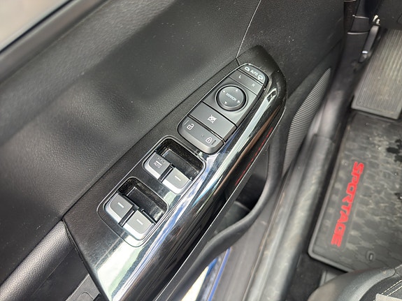 Kia Sportage 13 of 26