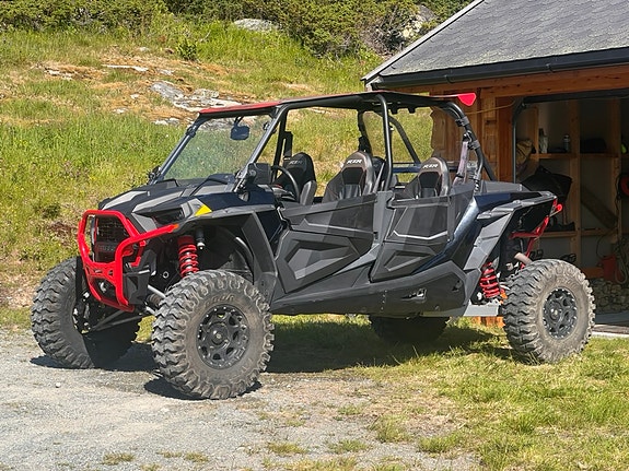 Polaris RZR 1000 XP-4 / 4 seter / Lav km / Godt utstyrt 9 of 27