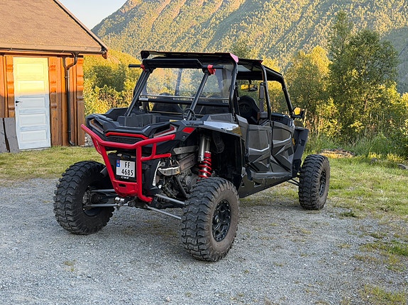 Polaris RZR 1000 XP-4 / 4 seter / Lav km / Godt utstyrt 3 of 5