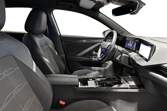 Opel Astra 23 of 28