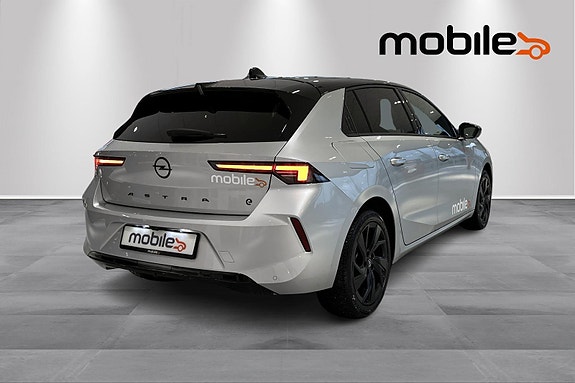 Opel Astra 3 of 5