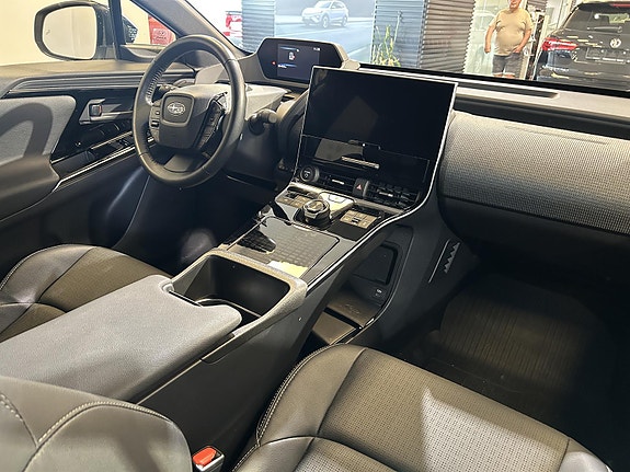 Subaru Solterra 9 of 10