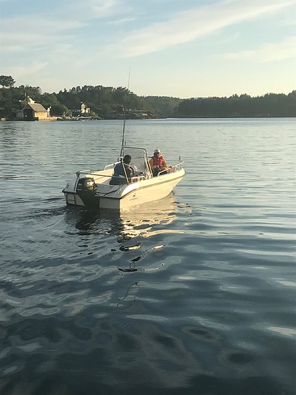 Flott ungdomsbåt - Hobby Boat 430 Sport 3 of 5