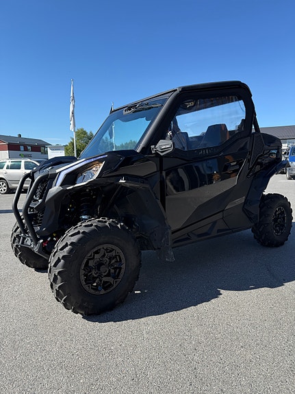 Can-Am Maverick Trail DPS 700 3 of 4