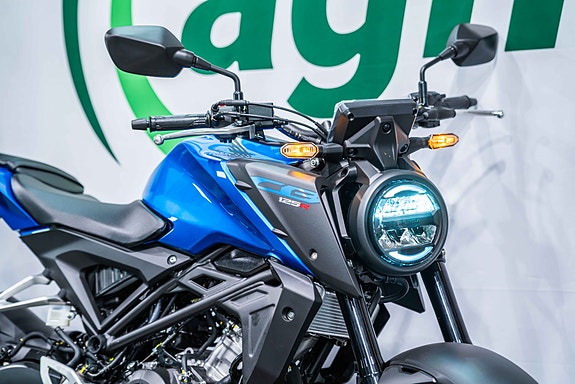 Honda CB125R **KAMPAMJE- FÅ MED HJELM PÅ KJØPET** Verdi 5300kr 5 of 5