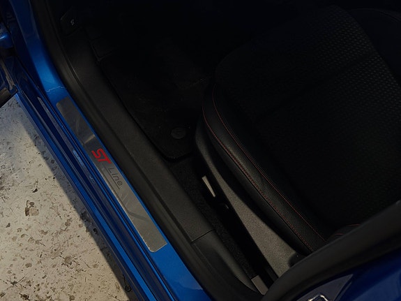Ford Focus 26 of 30