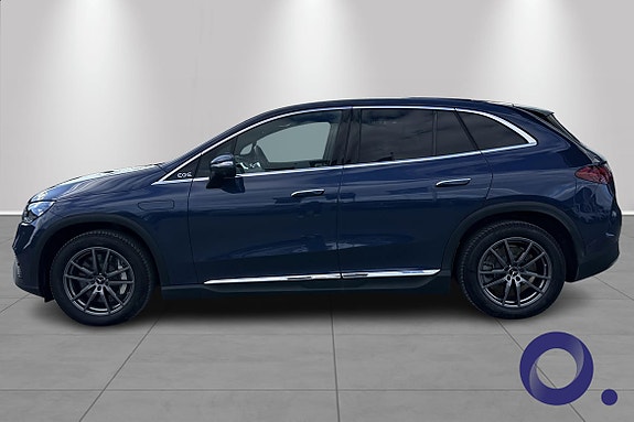 Mercedes-Benz EQE SUV 2 of 5