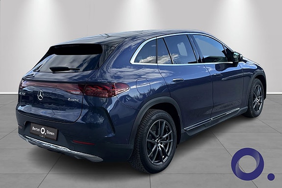 Mercedes-Benz EQE SUV 5 of 5