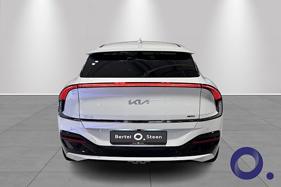 Kia EV6 5 of 5