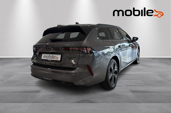 Opel Astra 4 of 5