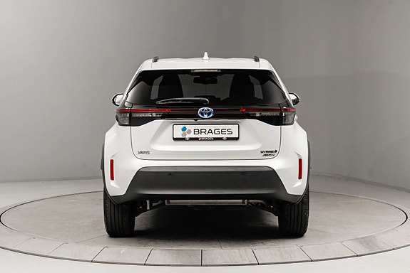 Toyota Yaris Cross 3 of 25