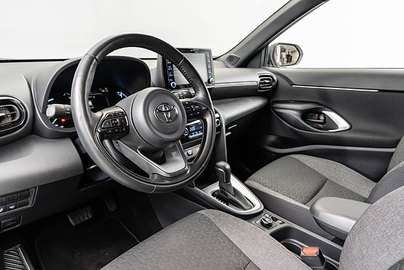 Toyota Yaris Cross 13 of 25