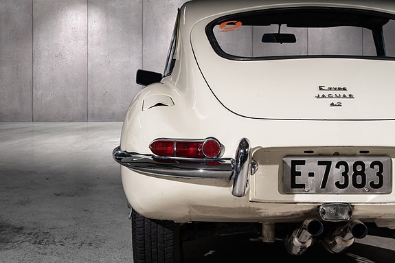 Jaguar E-TYPE 8 of 25