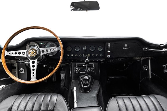 Jaguar E-TYPE 22 of 25