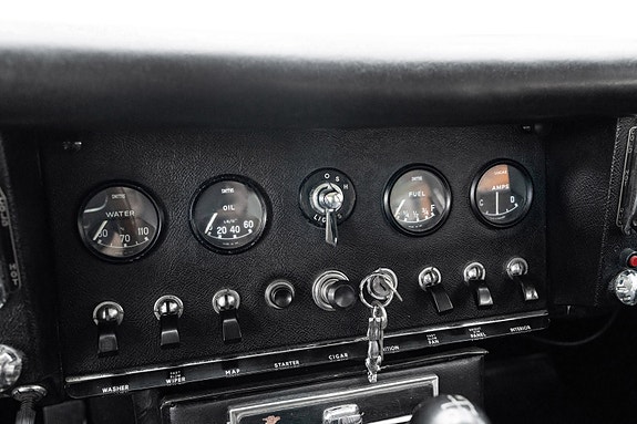 Jaguar E-TYPE 16 of 25