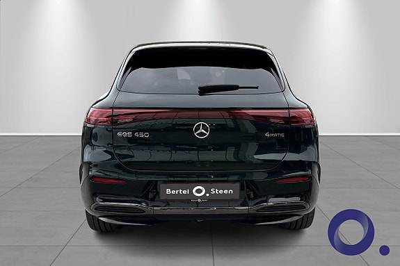 Mercedes-Benz EQS SUV 4 of 5