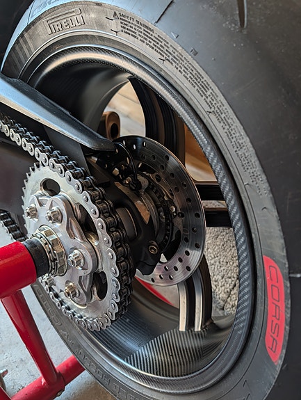 Ducati Streetfighter V4 SP 14 of 22
