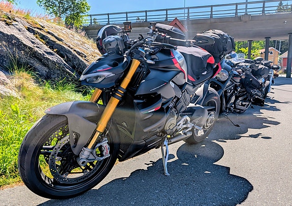 Ducati Streetfighter V4 SP 22 of 22