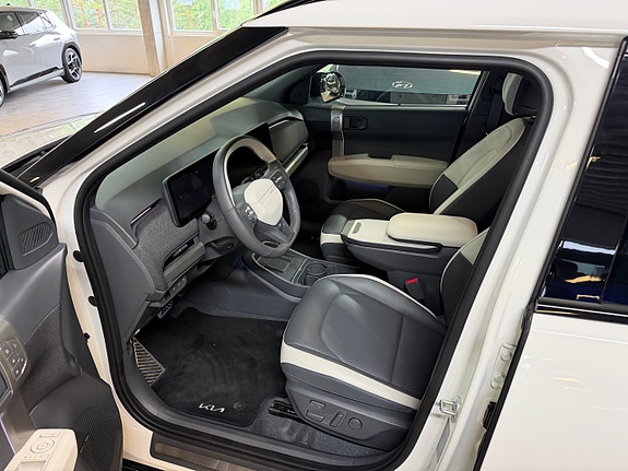 Kia EV3 9 of 30