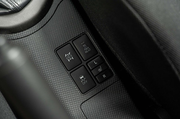 Toyota Urban Cruiser 21 of 24