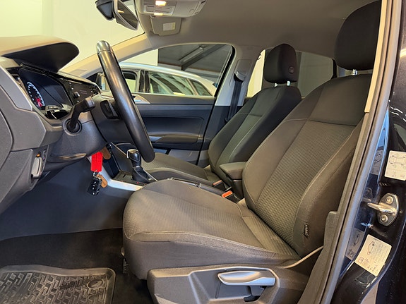 Volkswagen Polo 9 of 29
